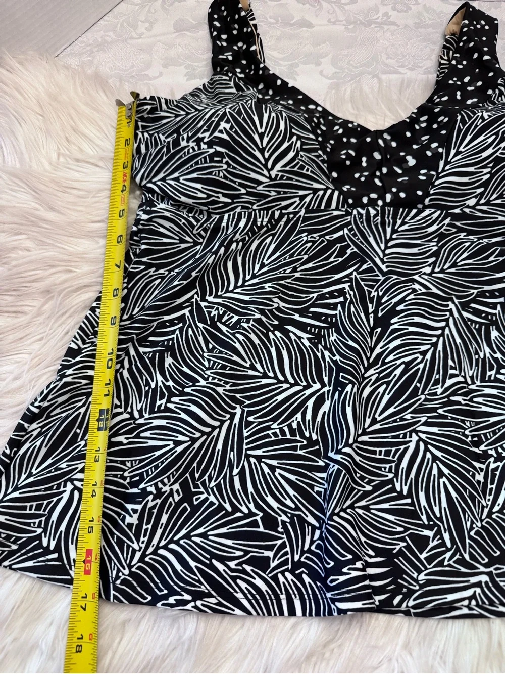 Swimsuits For All Plus 16 Tankini Top Swimsuit Black White Palms Tropical Floral